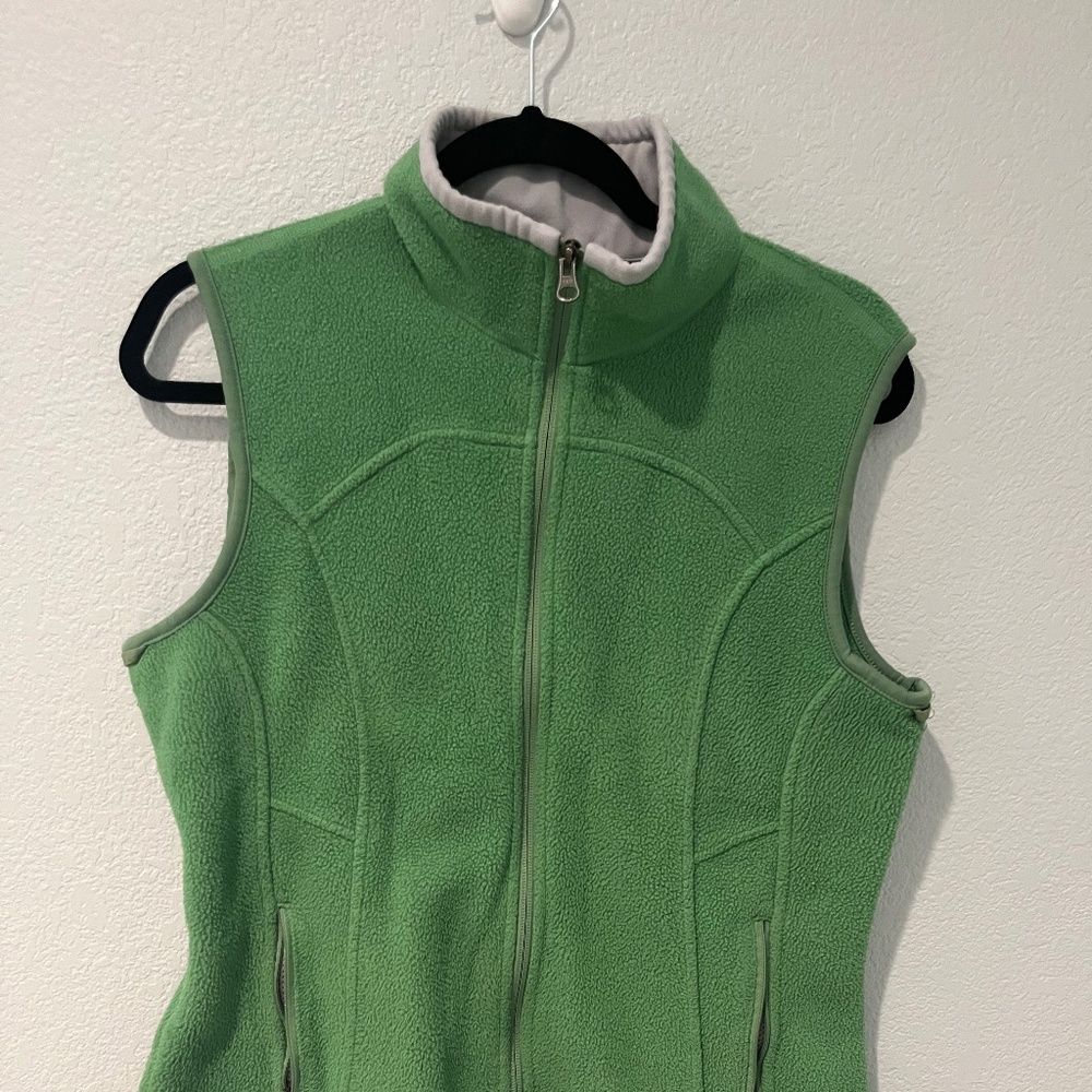 Eddie Bauer, Women's Green Vest, size M
